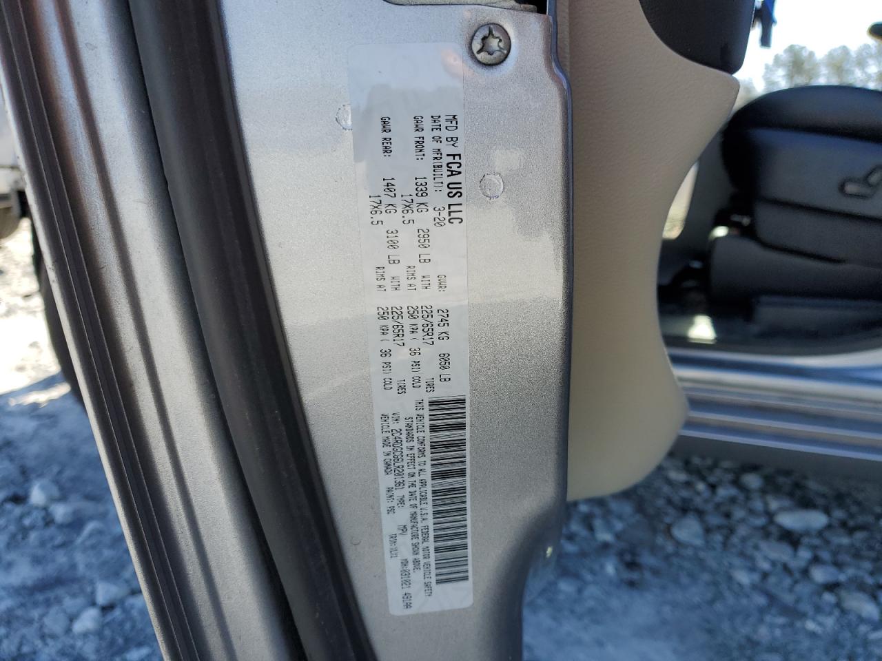 2020 Dodge Caravan - Image 14