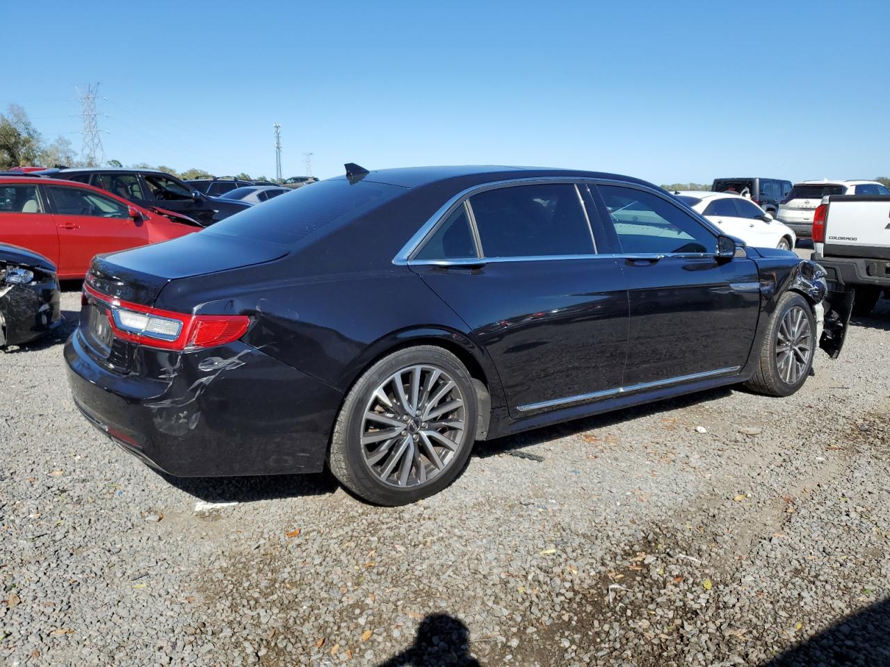 2019 Lincoln Continental - Image 3