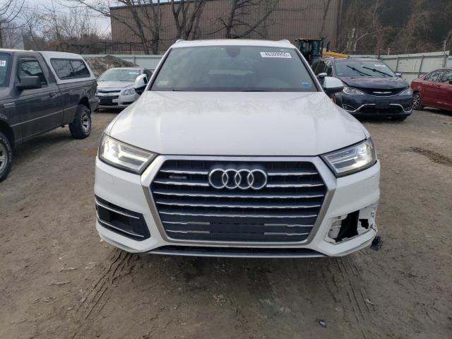  AUDI Q7 2018 Белый