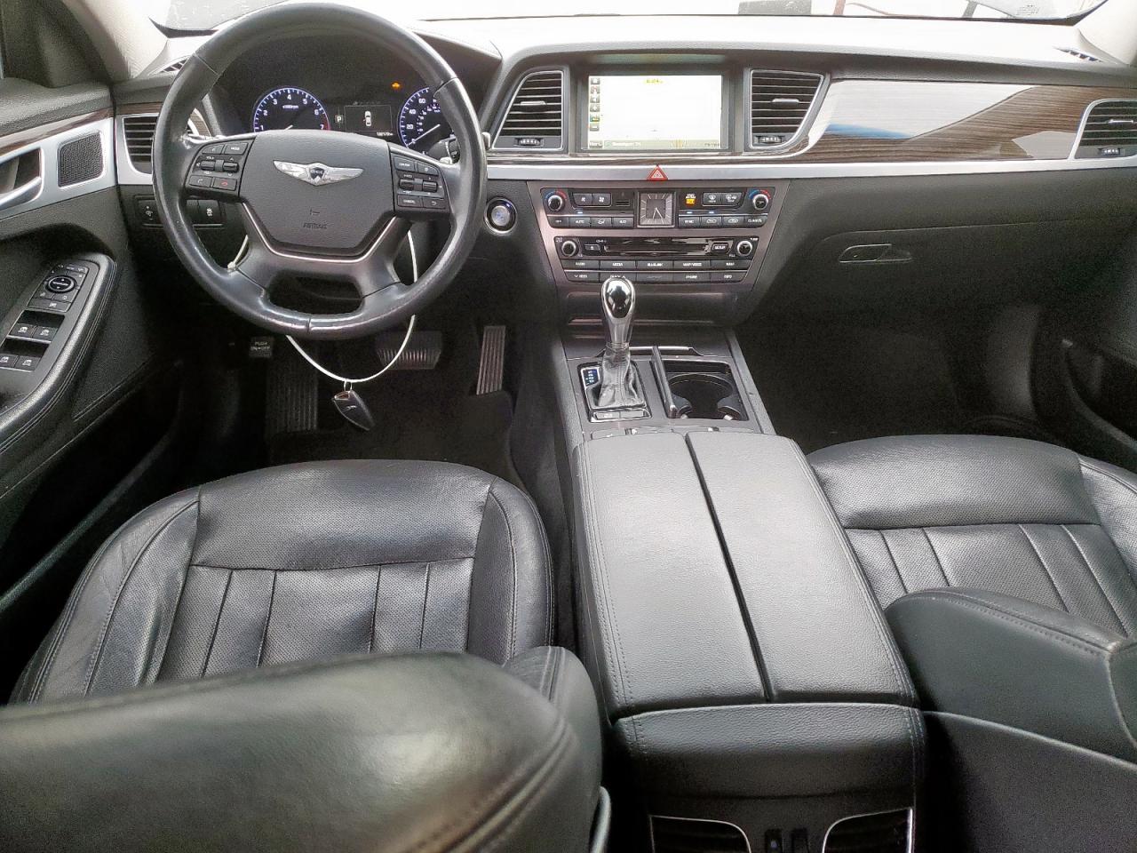 2016 Hyundai Genesis - Image 8