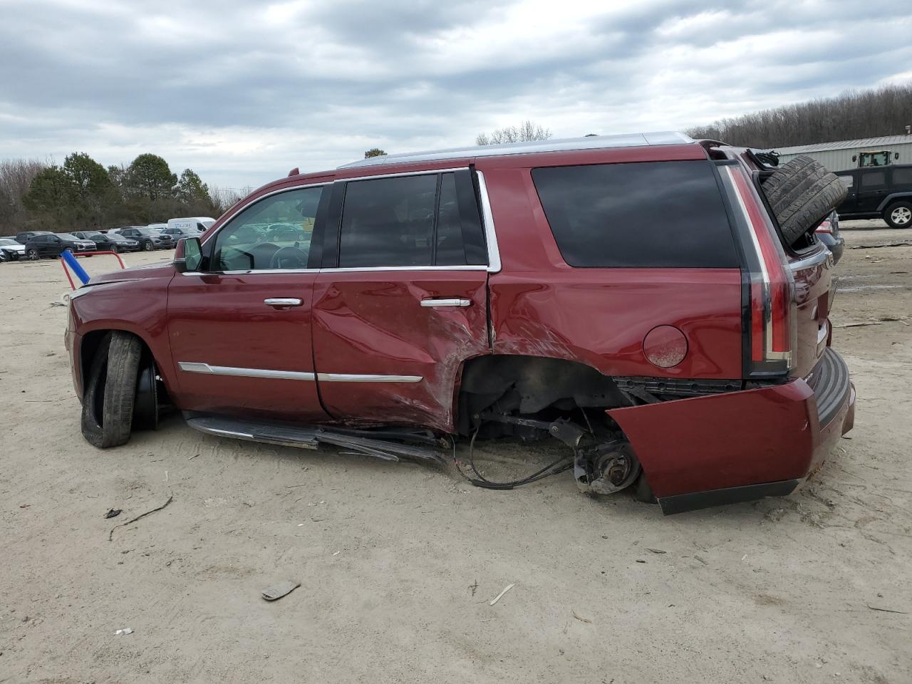 2019 Cadillac Escalade - Image 2