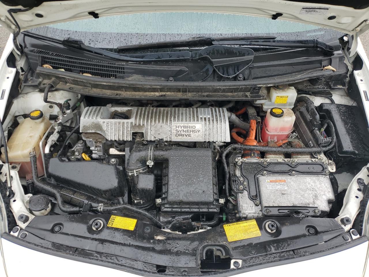 2012 Toyota Prius - Image 11