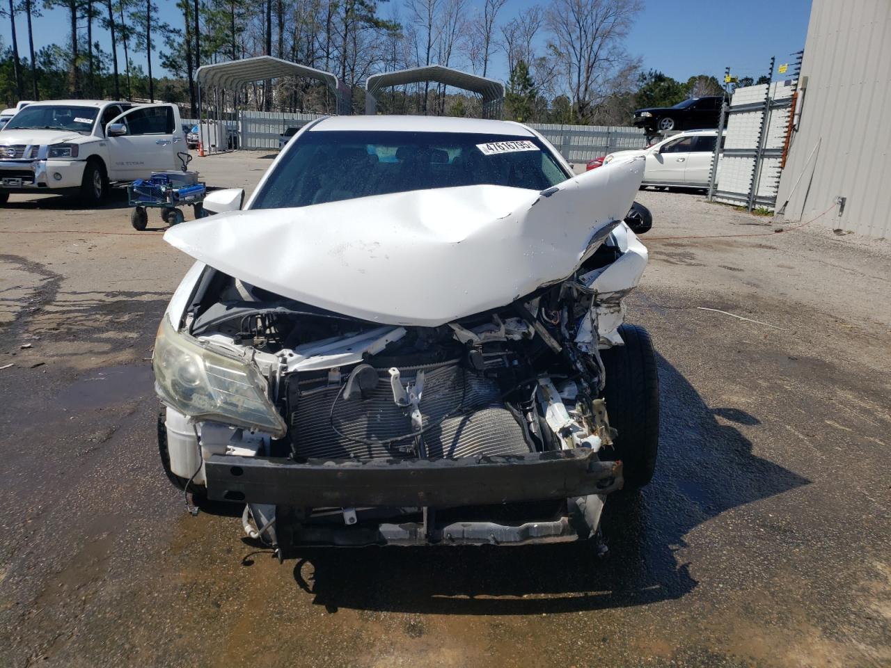 2013 Toyota Camry - Image 5