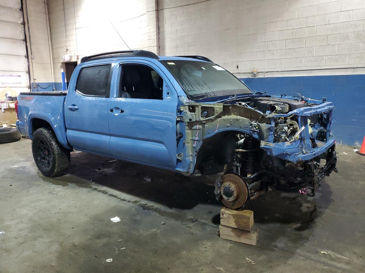 2019 Toyota Tacoma - Image 4