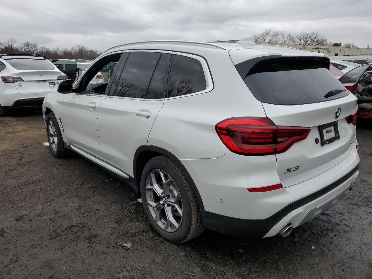 2021 BMW X3 - Image 2