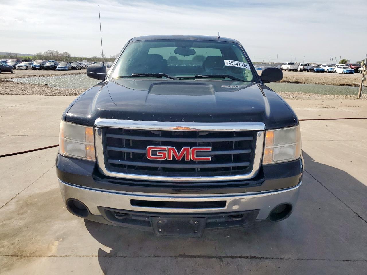 2010 GMC Sierra - Image 5