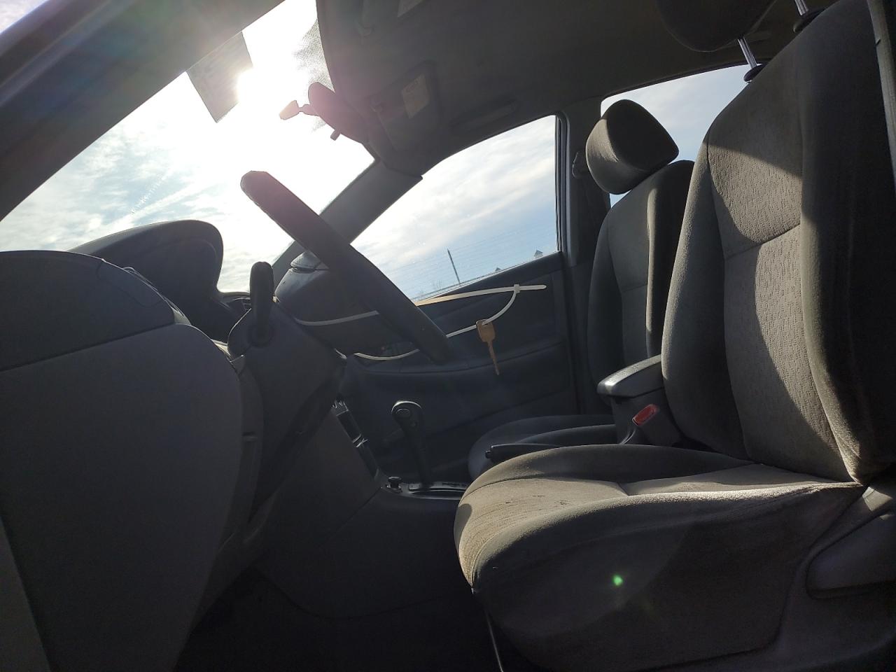 2004 Toyota Corolla - Image 7