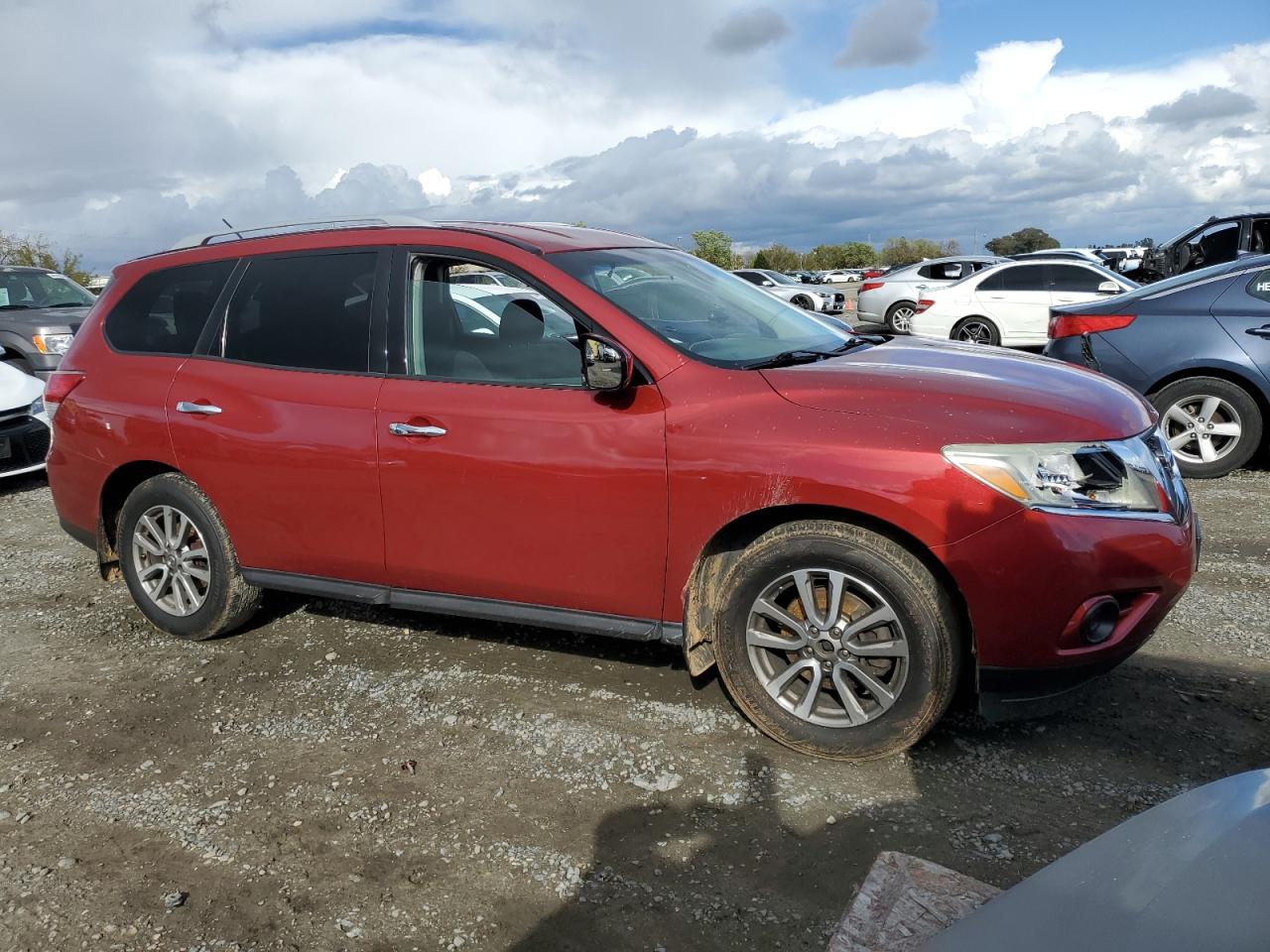 2015 Nissan Pathfinder - Image 4