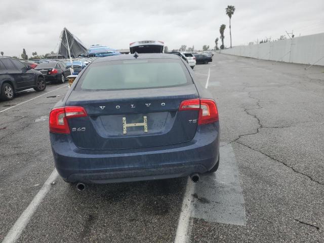  VOLVO S60 2013 Синій