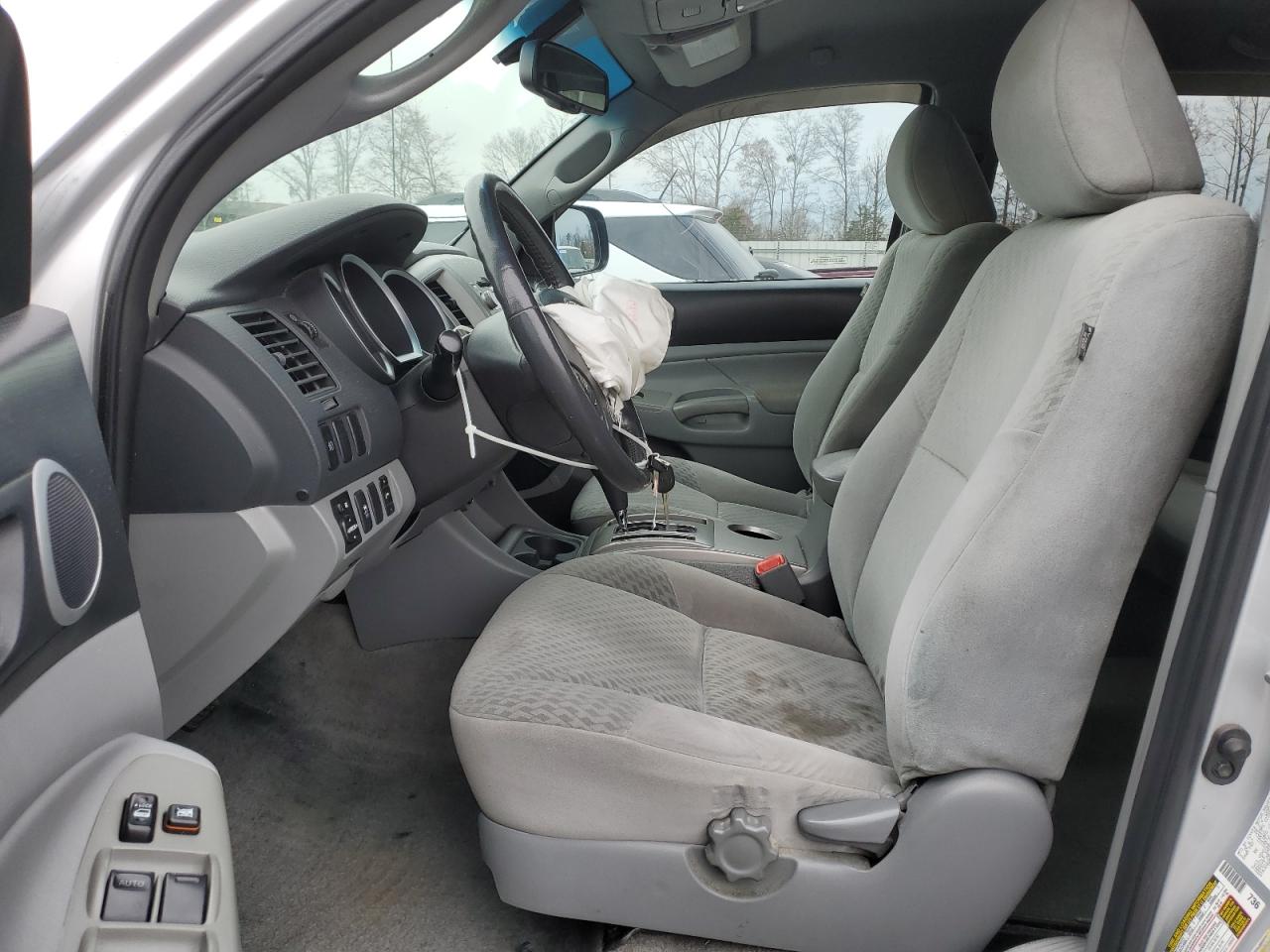 2011 Toyota Tacoma - Image 7