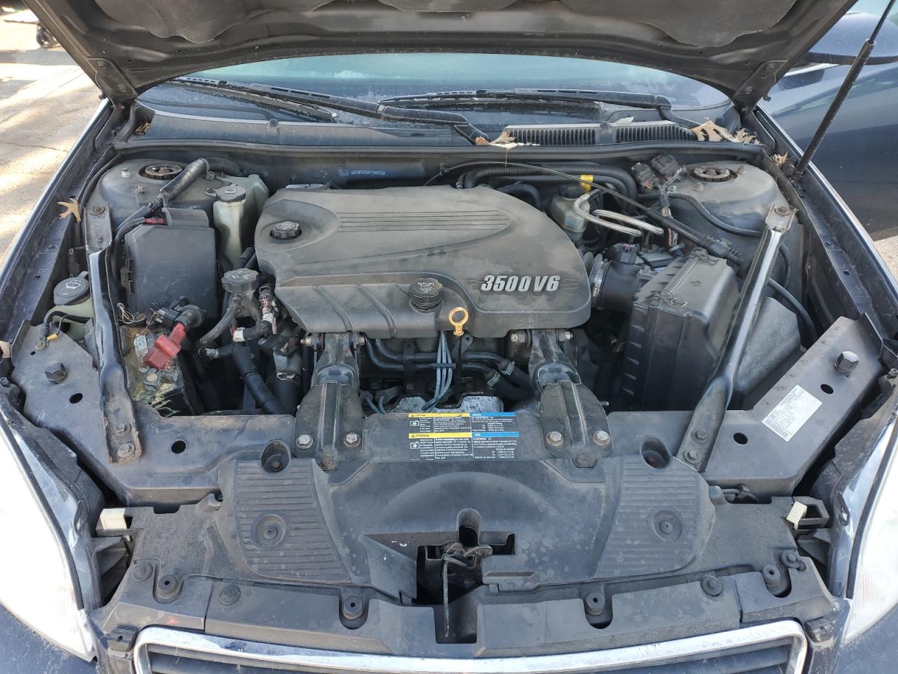 2009 Chevrolet Impala - Image 11