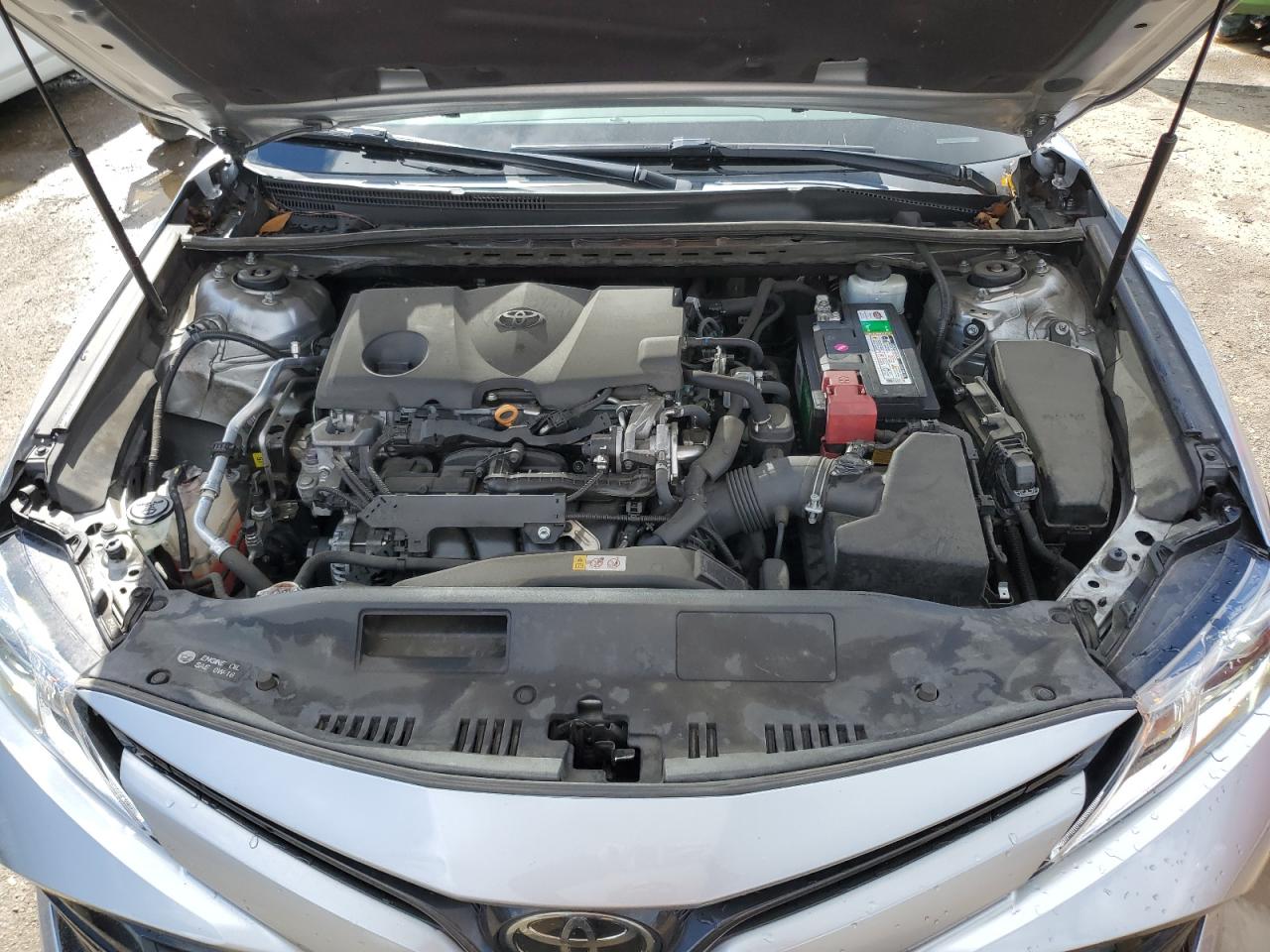 2019 Toyota Camry - Image 11