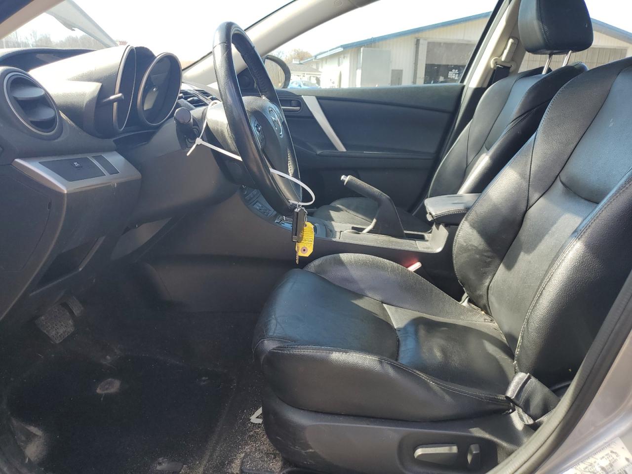 2012 Mazda 3 - Image 7