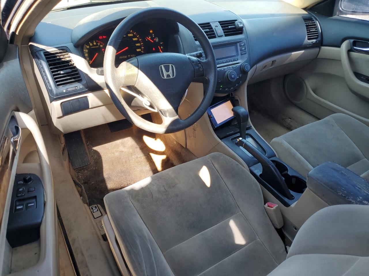 2006 Honda Accord - Image 8