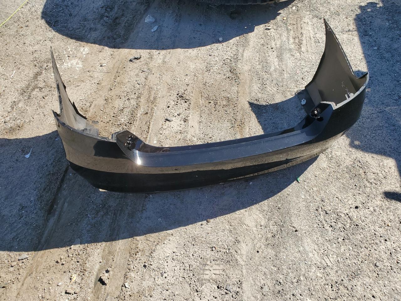 2015 Toyota Camry - Image 12