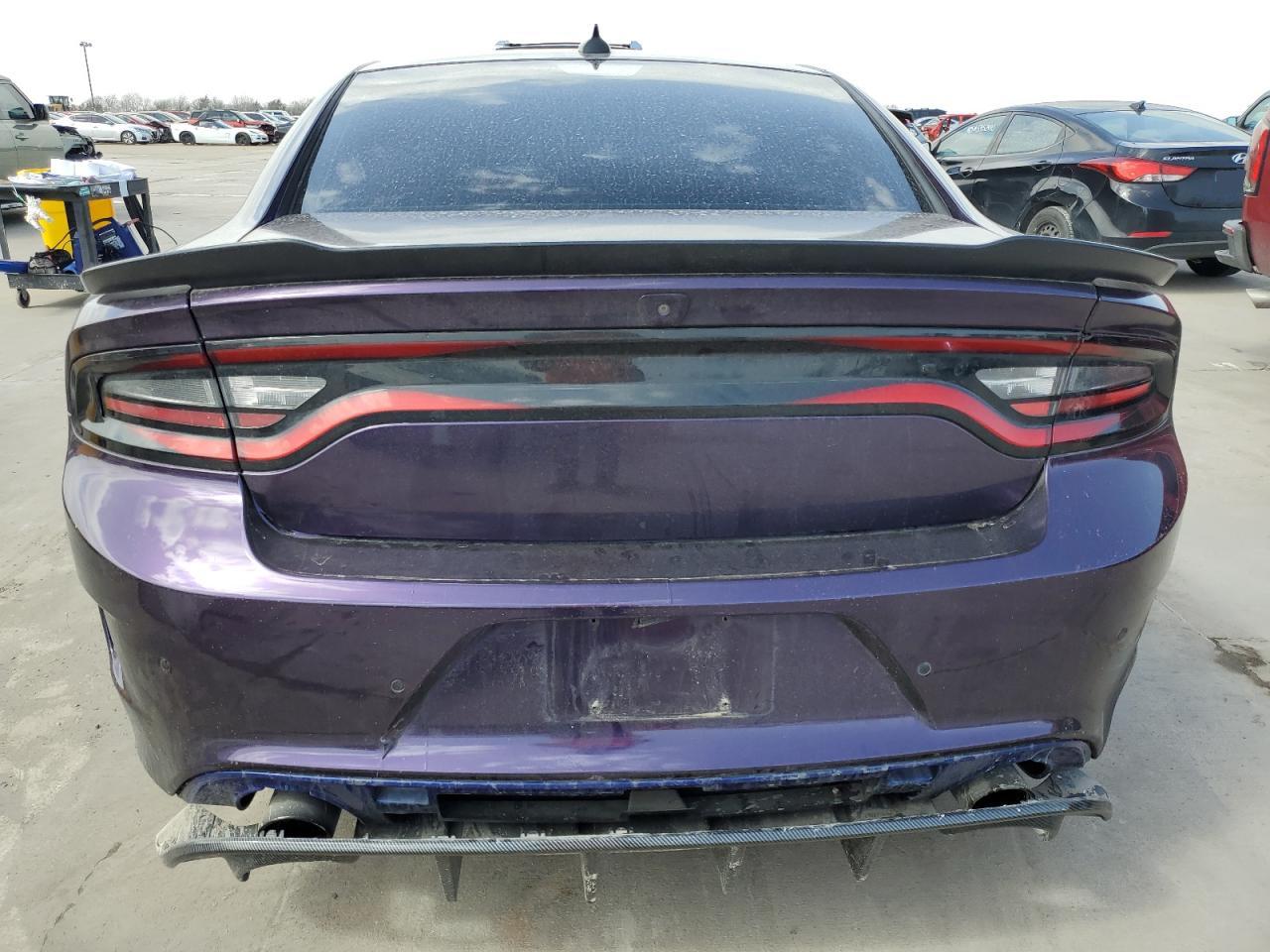 2019 Dodge Charger - Image 6