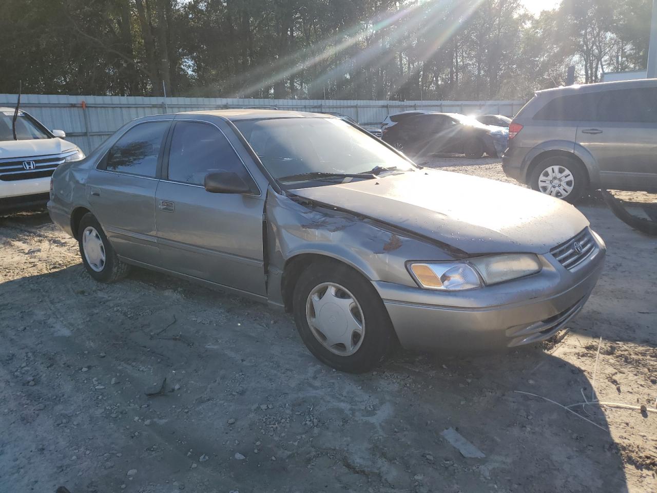 1999 Toyota Camry - Image 4