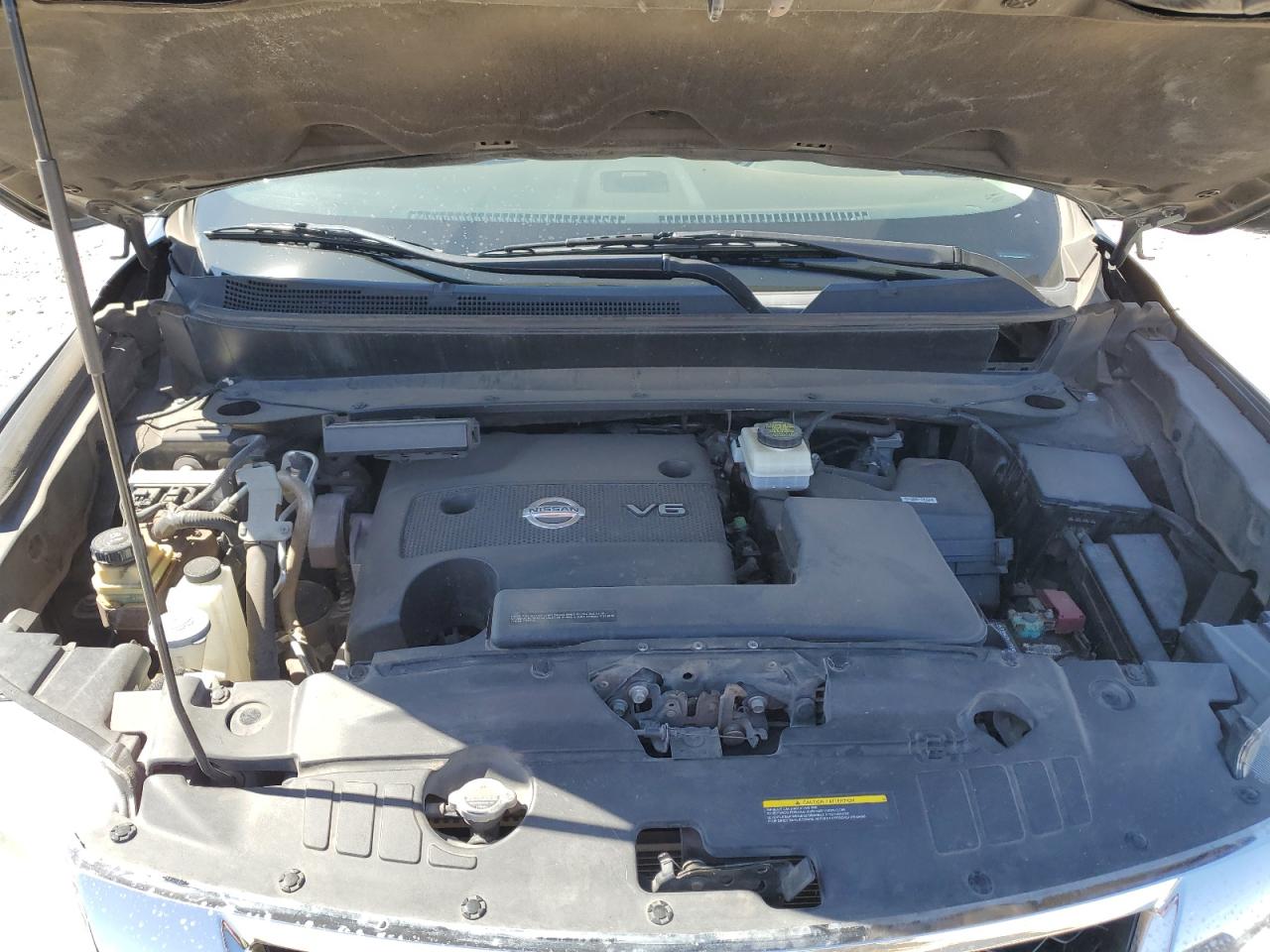 2014 Nissan Pathfinder - Image 14