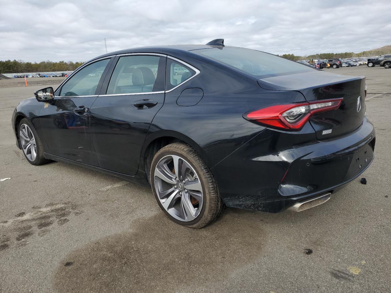 2022 Acura TLX - Image 2