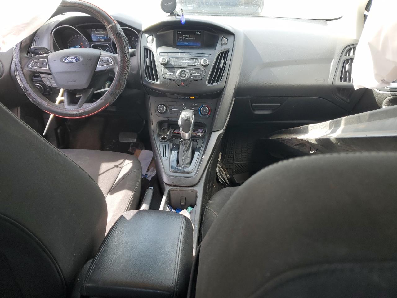 2018 Ford Focus Se VIN: 1FADP3F2XJL275761 Lot: 47774835