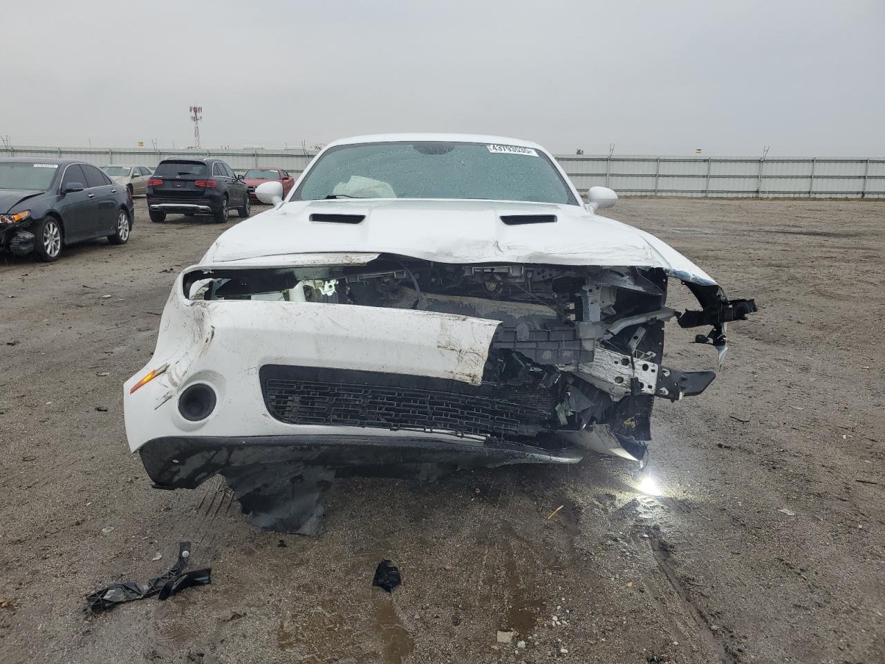 2019 Dodge Challenger - Image 5