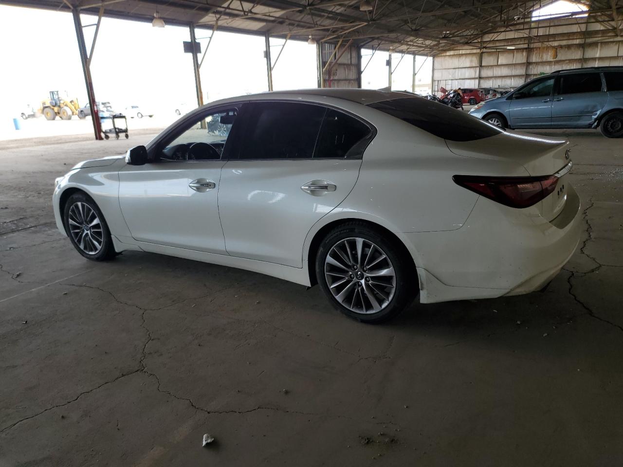 2018 Infiniti Q50 - Image 2