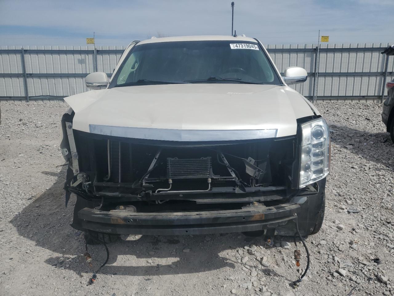 2012 Cadillac Escalade - Image 5