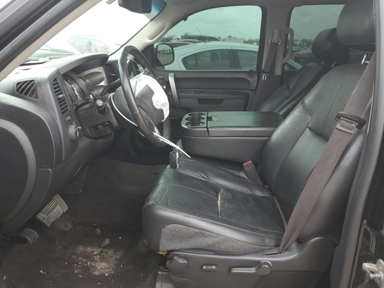 2013 Chevrolet Silverado - Image 7