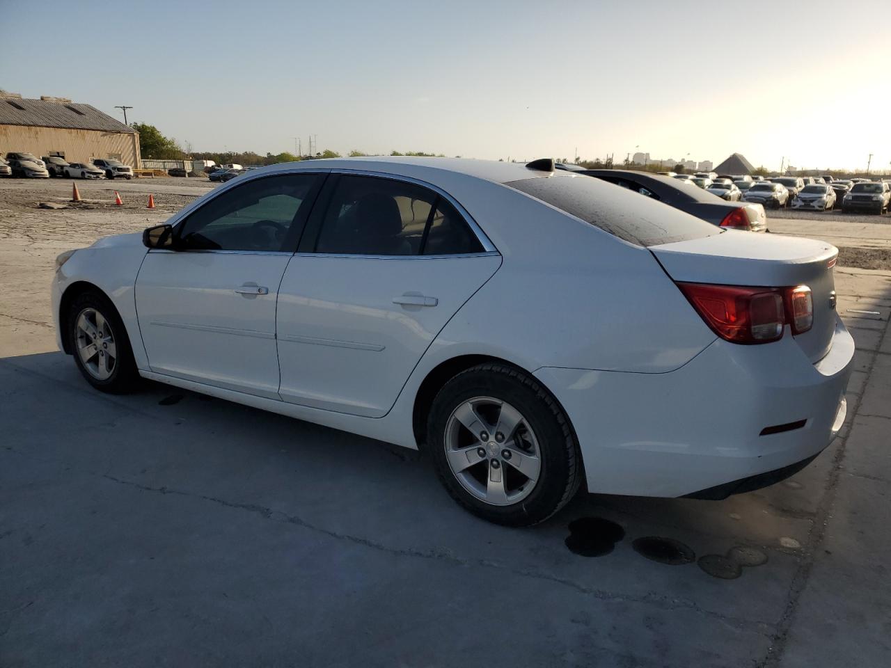 2014 Chevrolet Malibu - Image 2