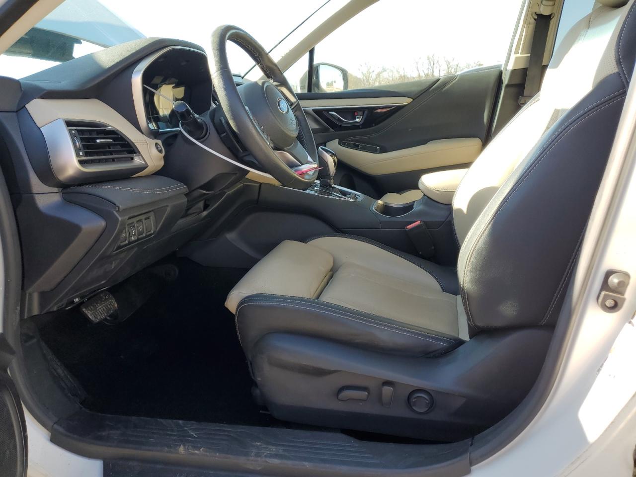 2020 Subaru Outback - Image 7