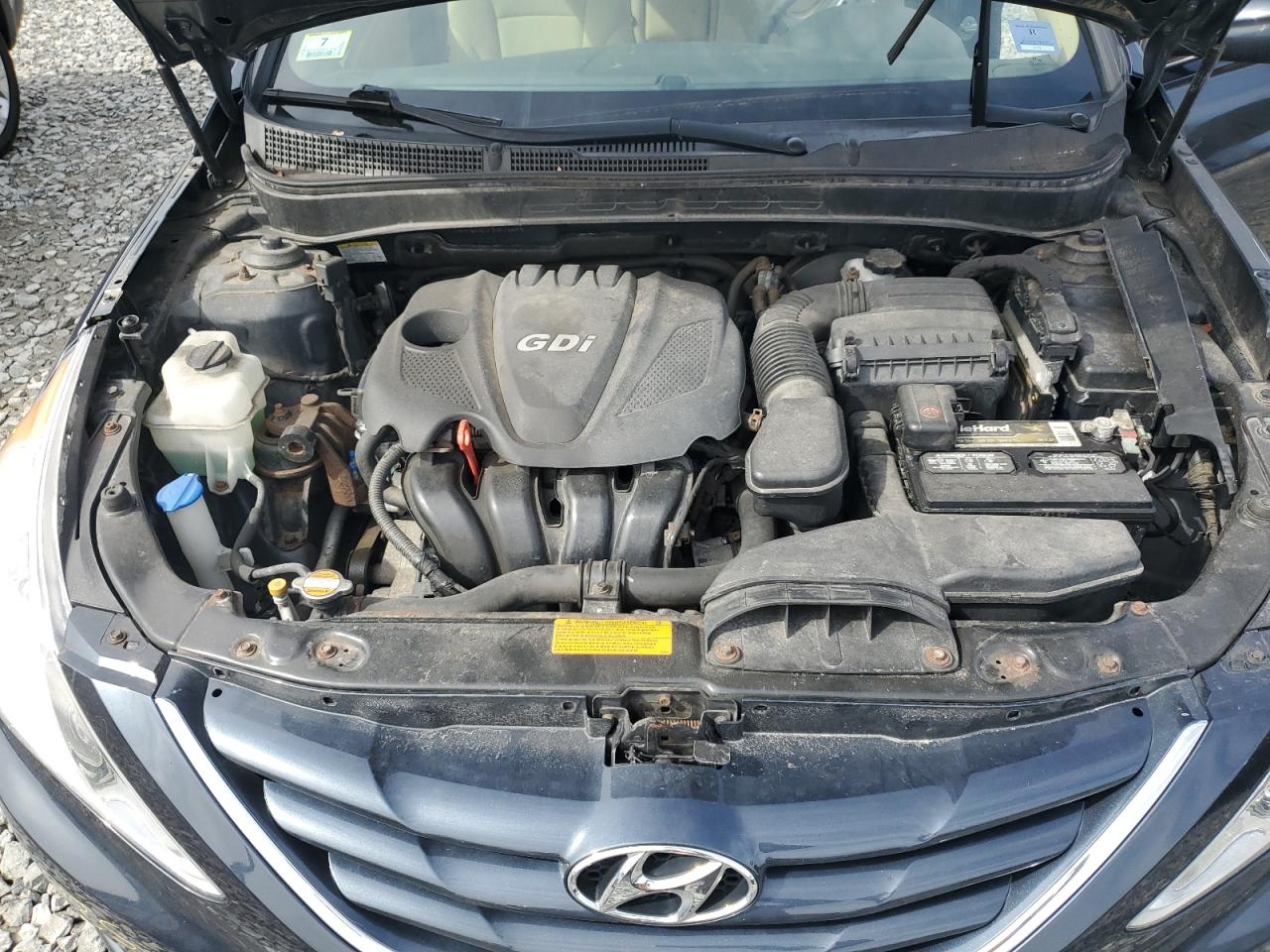 2013 Hyundai Sonata - Image 11