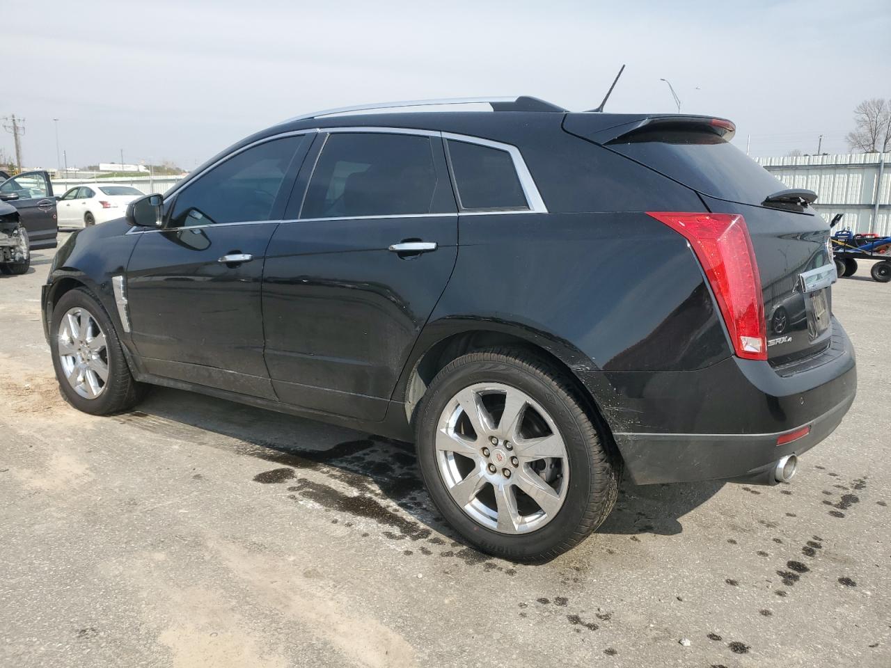 2010 Cadillac SRX - Image 2