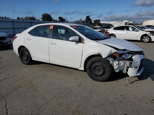 Sedans TOYOTA COROLLA 2015 White