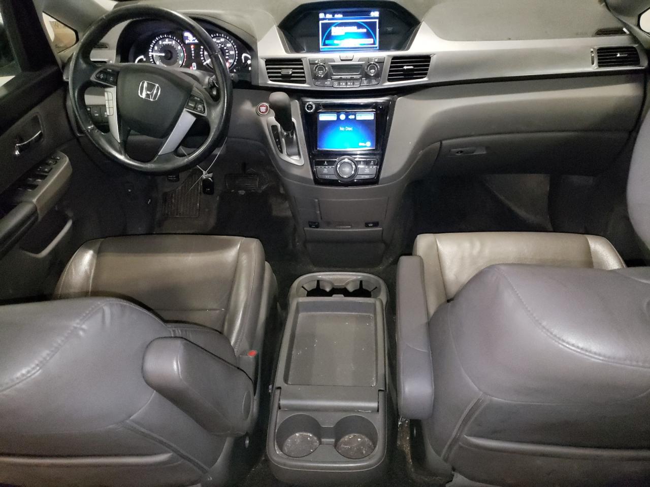 2014 Honda Odyssey - Image 8