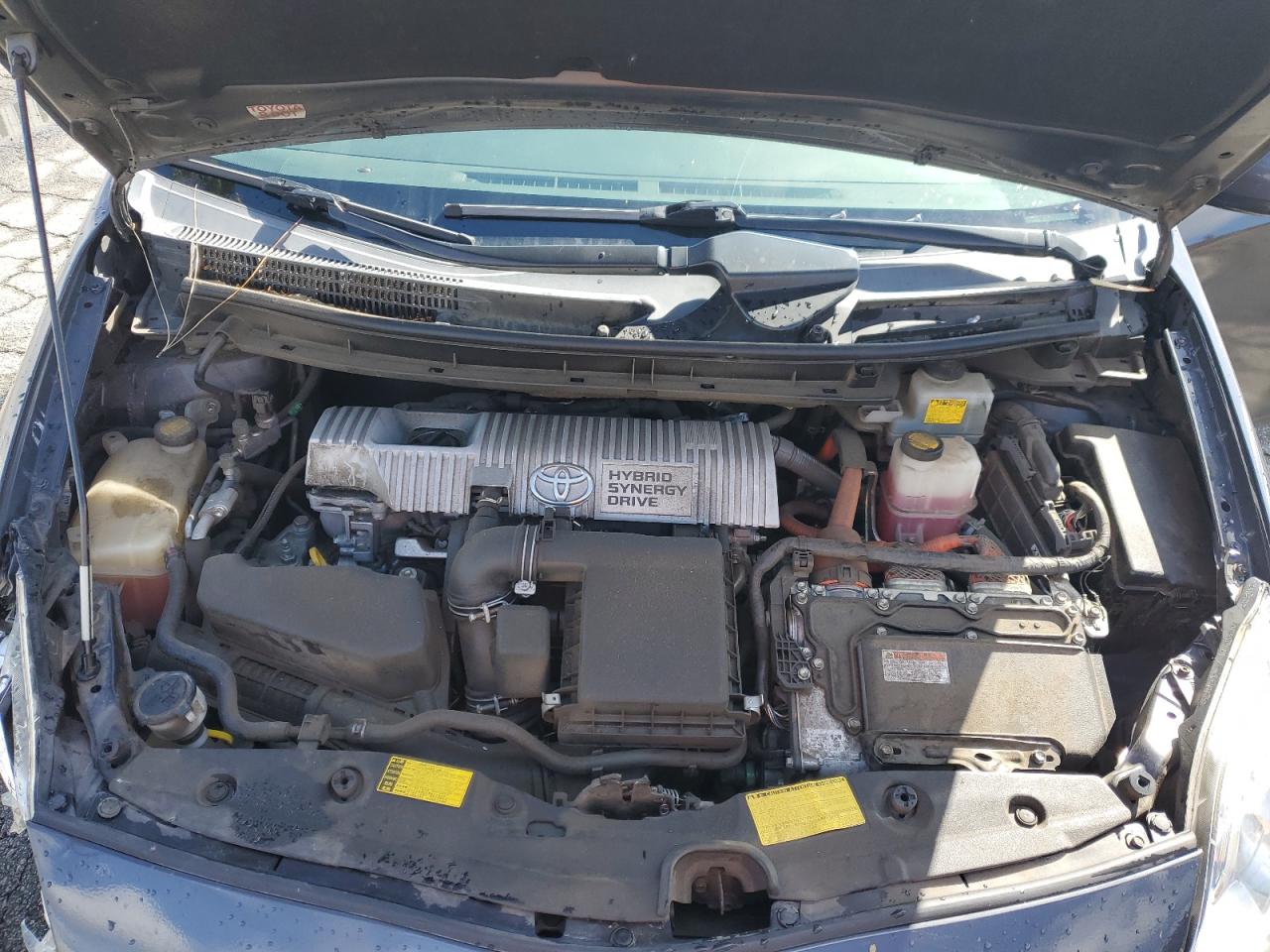 2013 Toyota Prius - Image 11