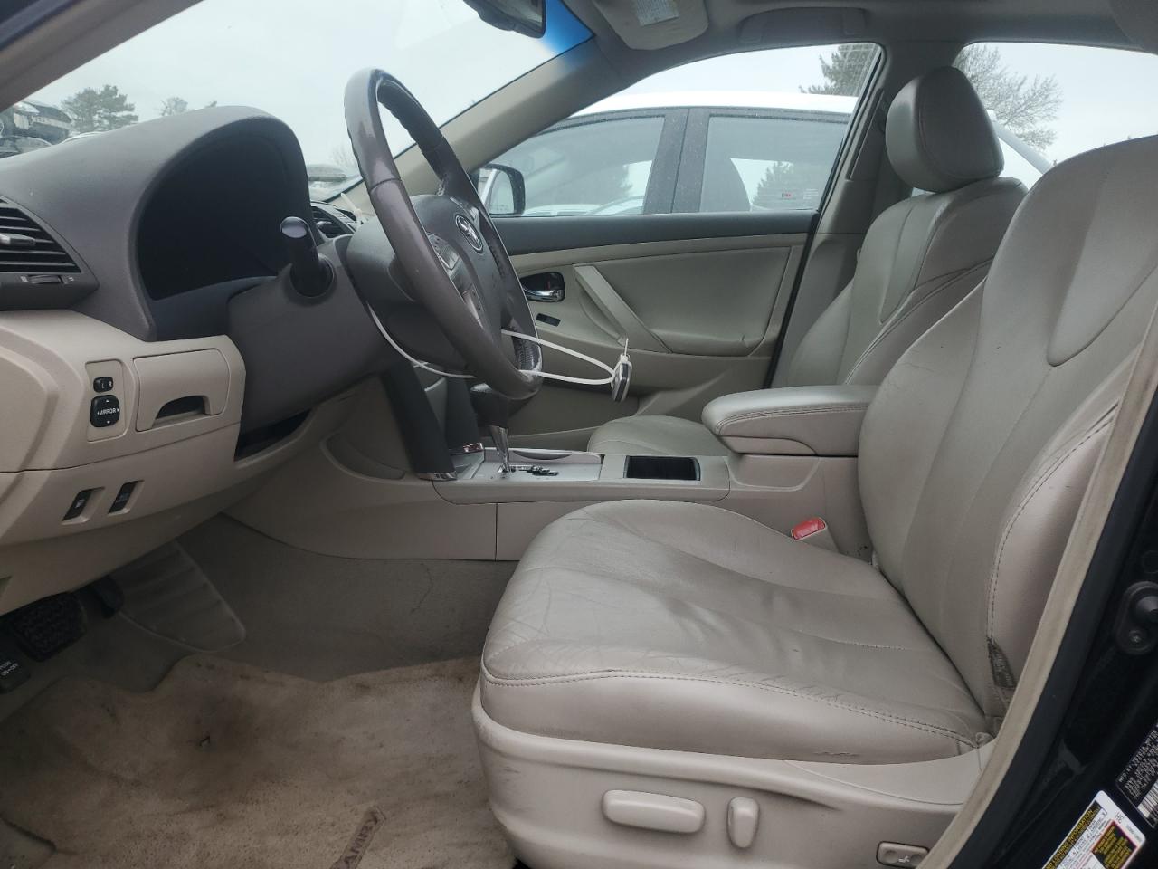 2009 Toyota Camry - Image 7