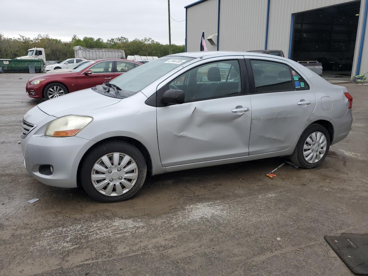 2007 Toyota Yaris - Image 1