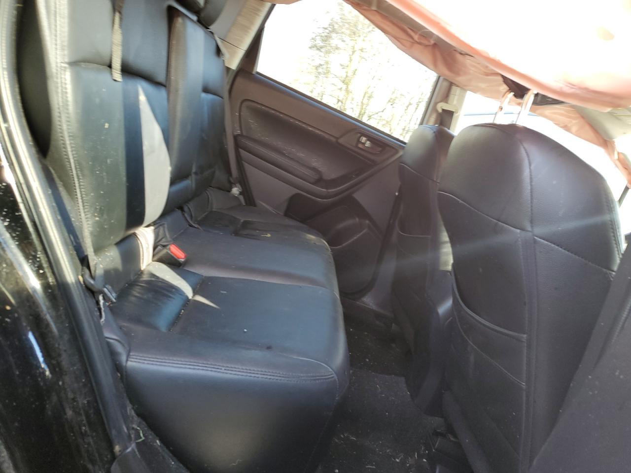 2015 Subaru Forester - Image 11