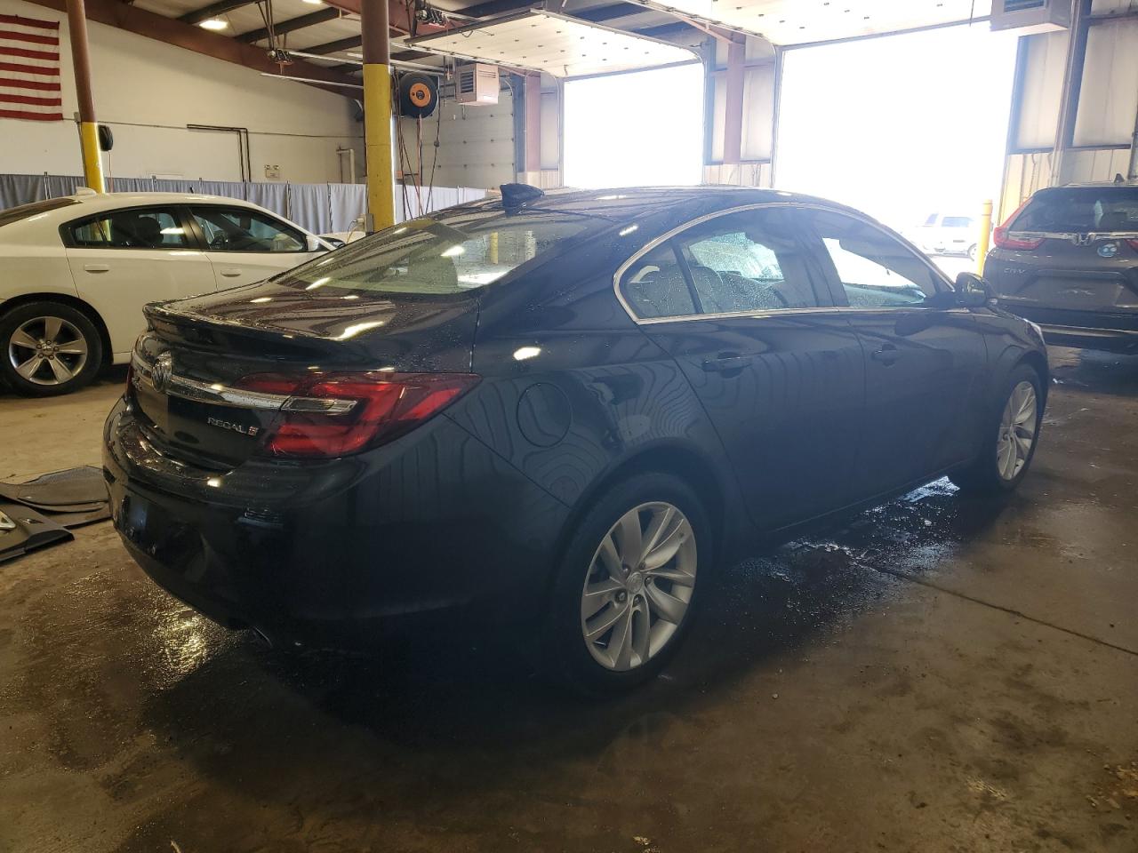 2016 Buick Regal - Image 3