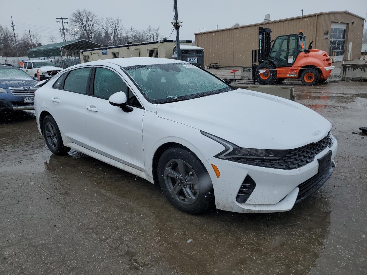 2023 Kia K5 - Image 4