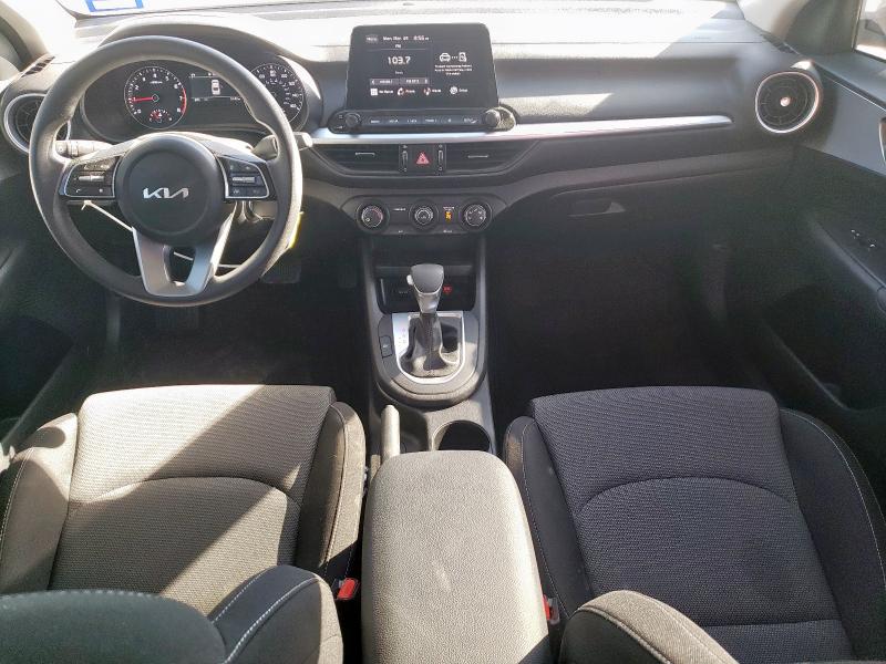  KIA FORTE 2024 Biały