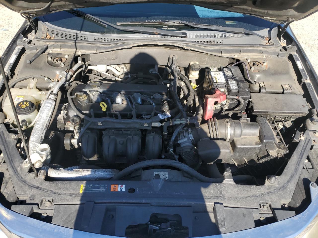 2010 Ford Fusion Se VIN: 3FAHP0HA1AR305381 Lot: 50185525