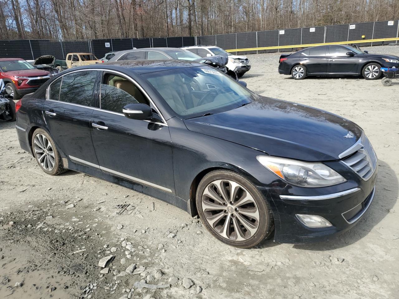 2013 Hyundai Genesis - Image 4