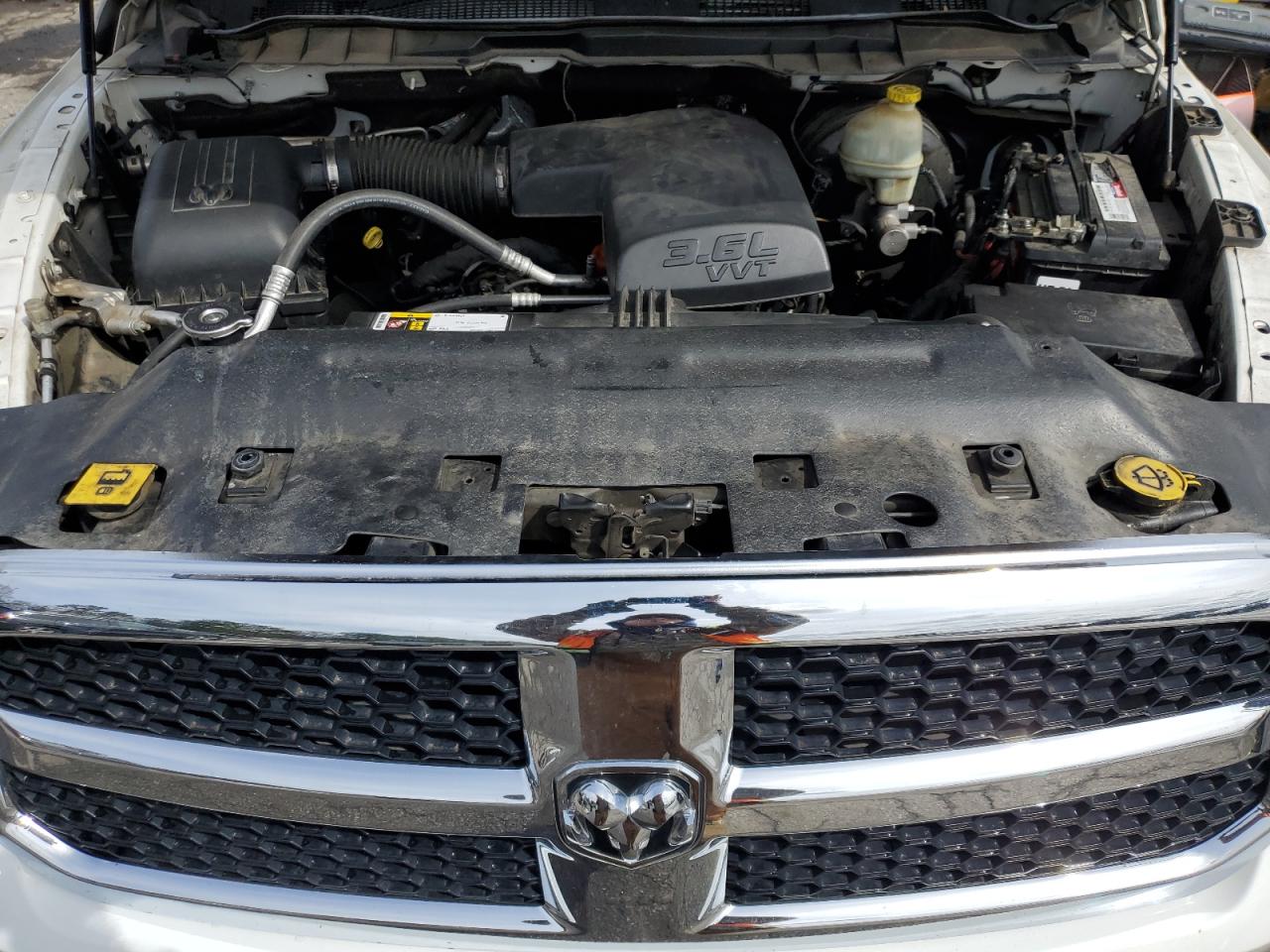 2016 RAM 1500 - Image 11