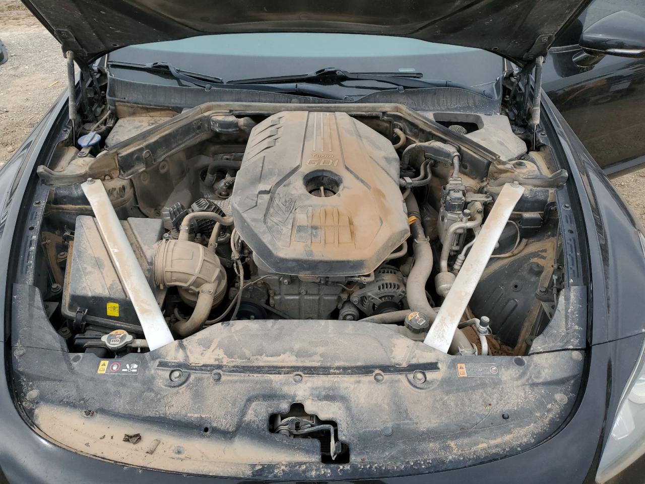 2019 Kia Stinger - Image 11