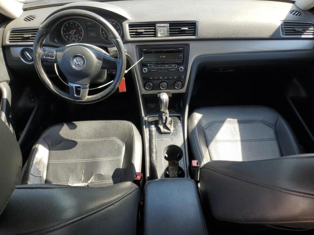 Sedans VOLKSWAGEN PASSAT 2015 Blue