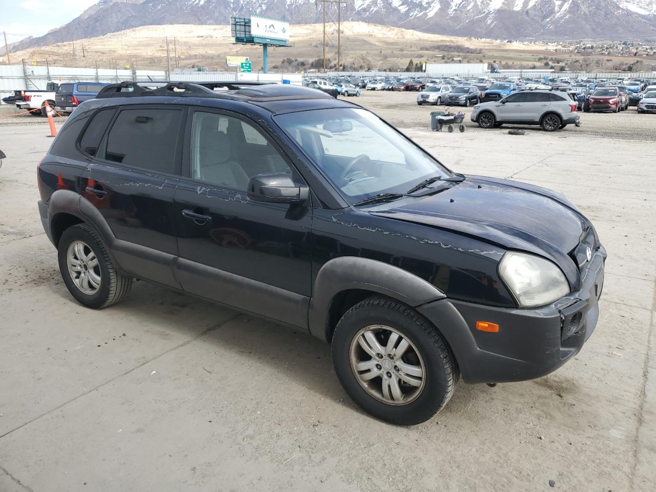 2007 Hyundai Tucson - Image 4