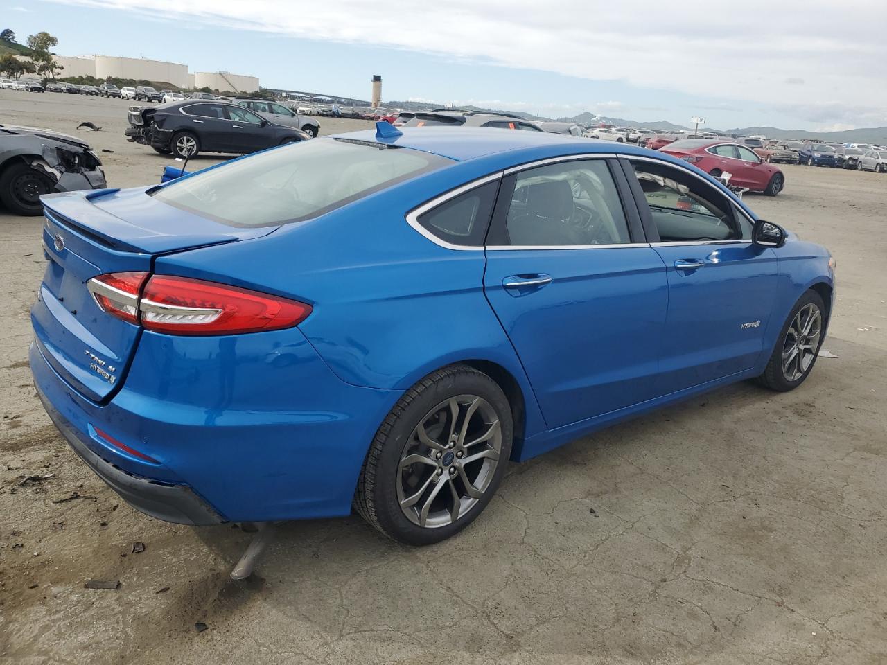 2019 Ford Fusion - Image 3