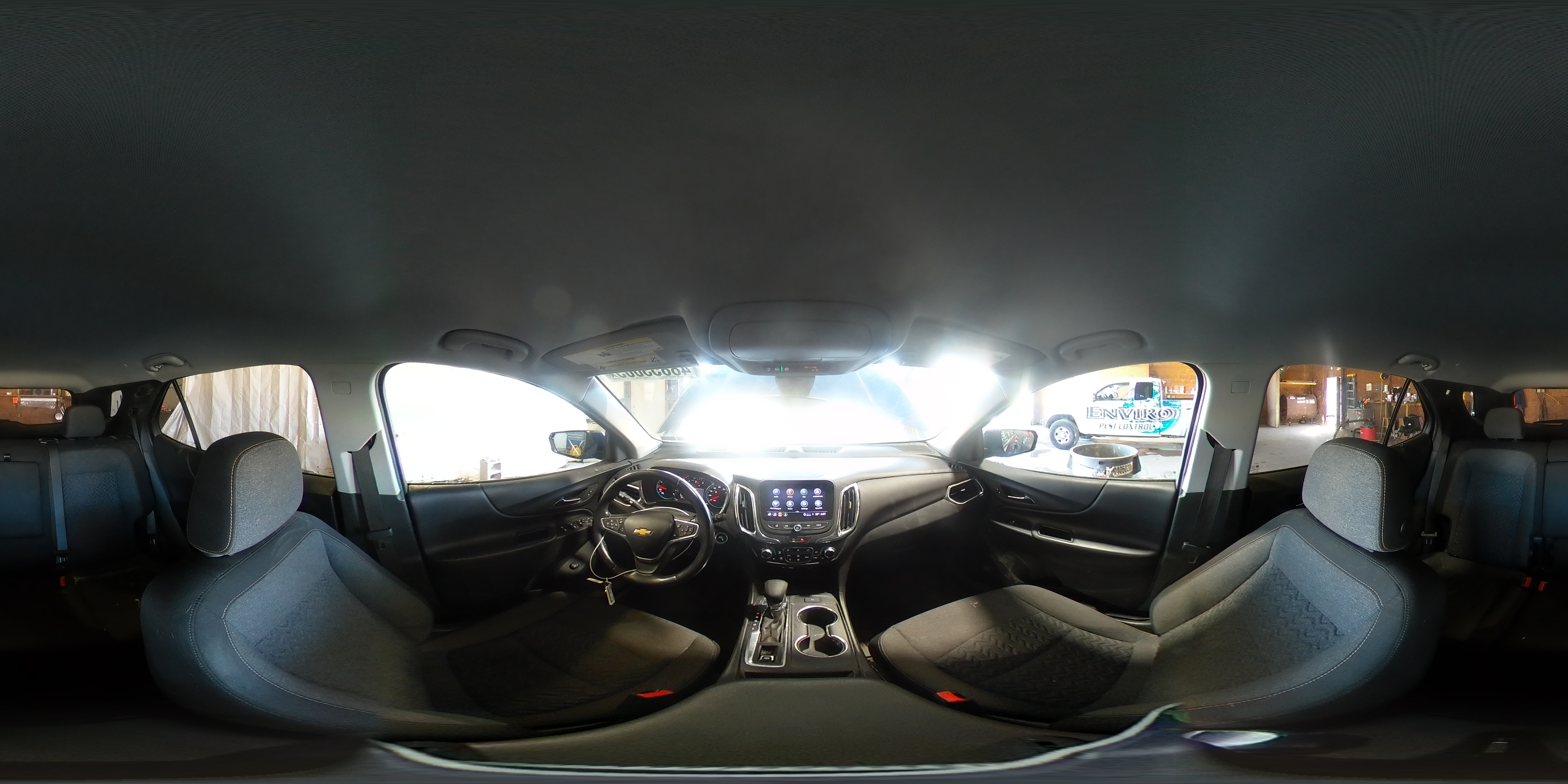 2022 Chevrolet Equinox - Image 16