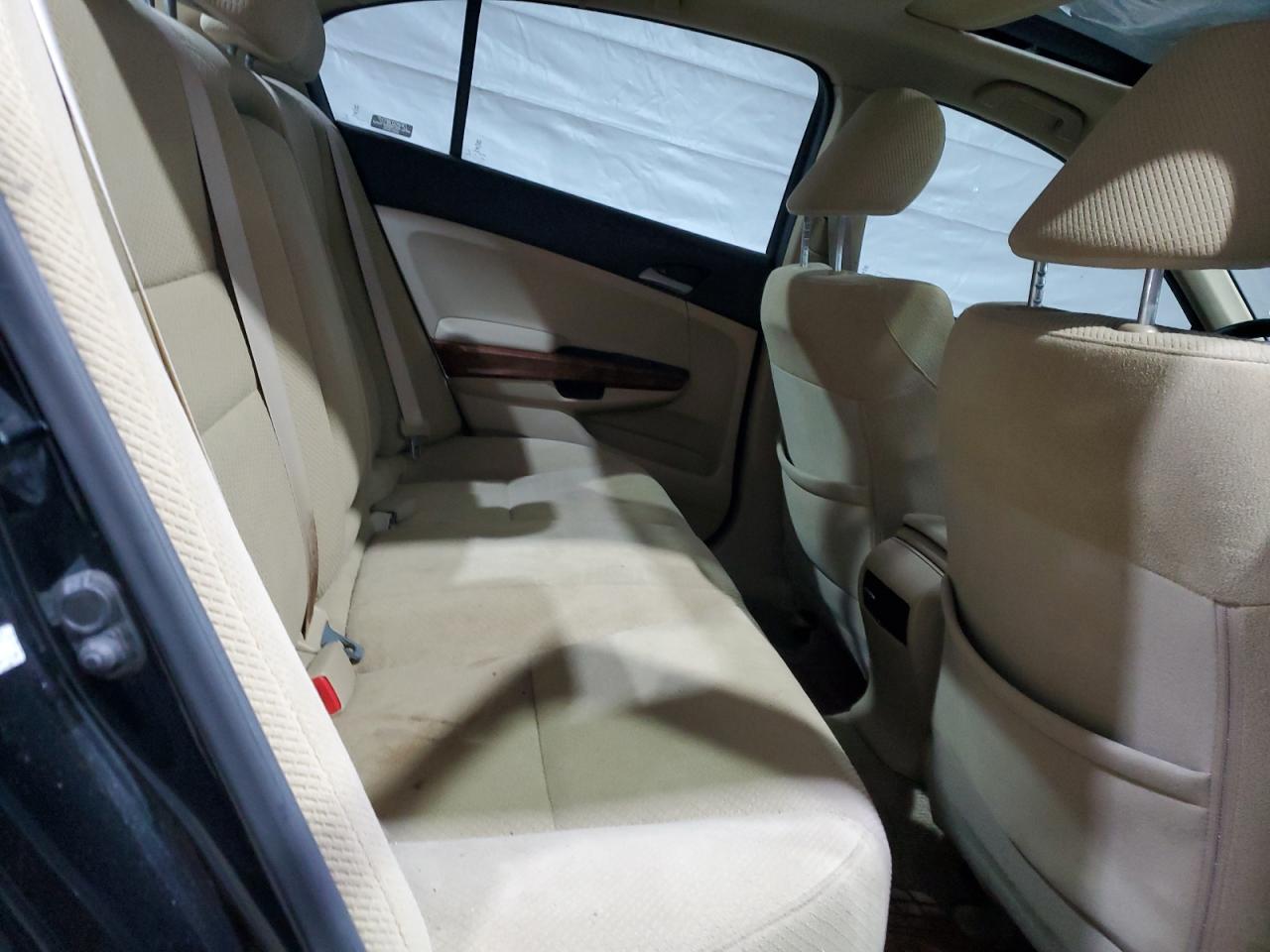 2011 Honda Accord - Image 10